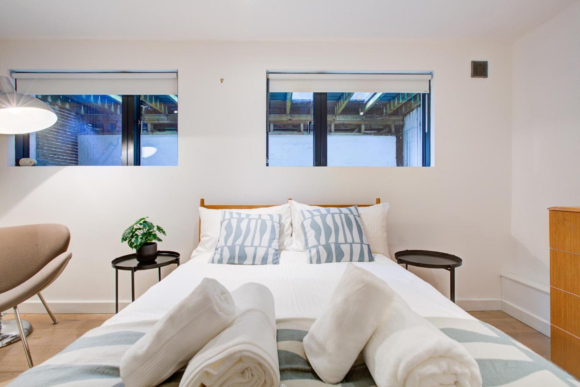 Neoteric Home Wimbledon Village London Kültér fotó