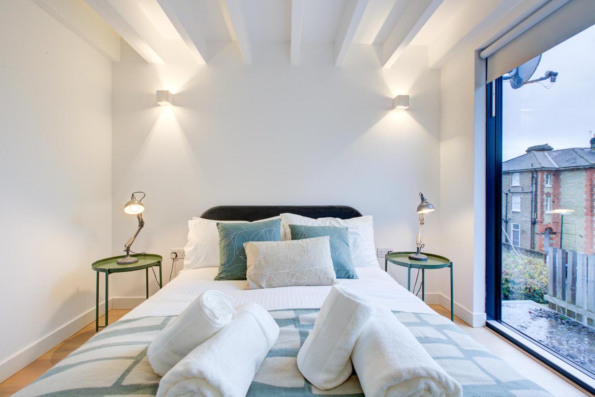 Neoteric Home Wimbledon Village London Kültér fotó